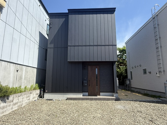 realestate_tmb_6a1bfefa559b0.jpeg